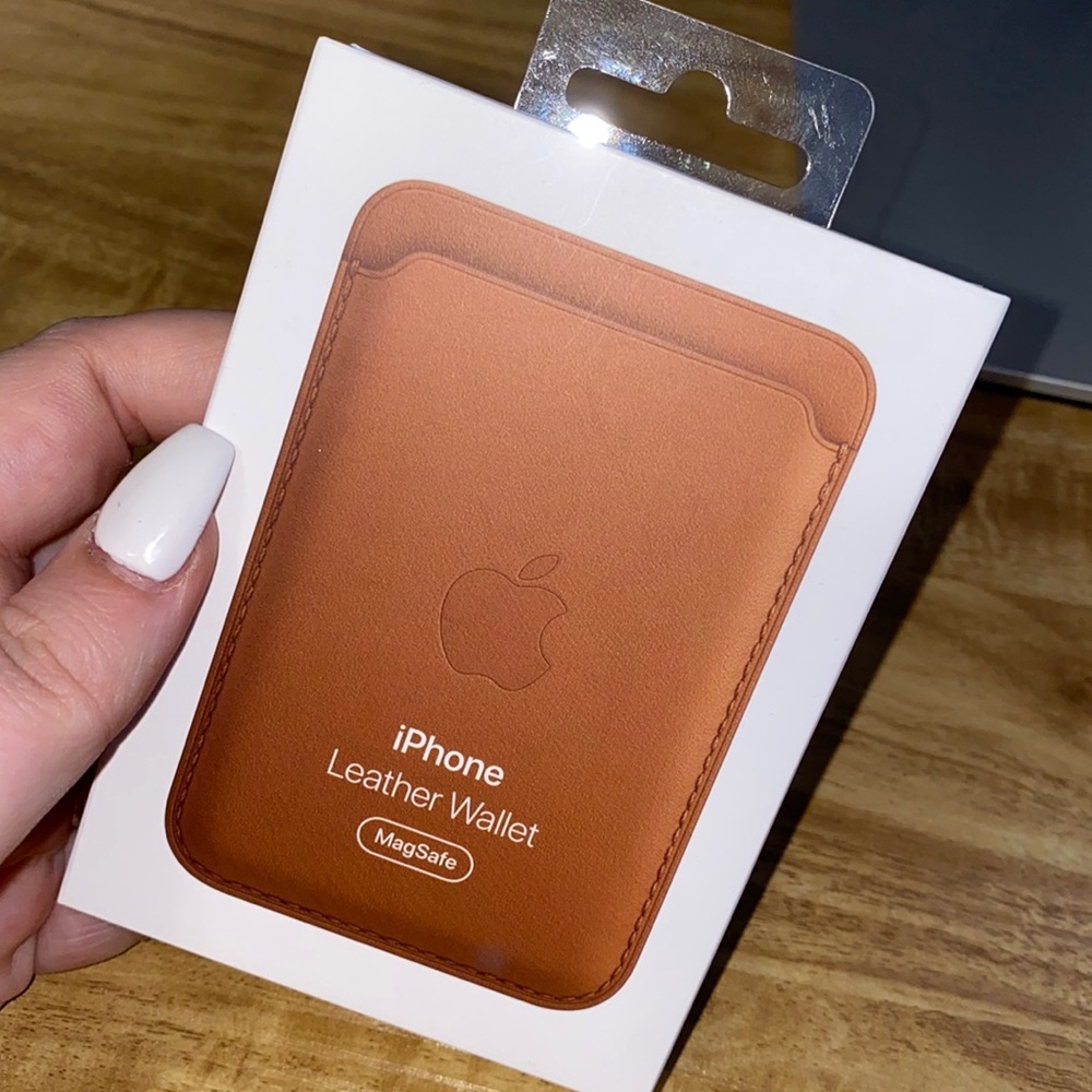 Apple leather wallet